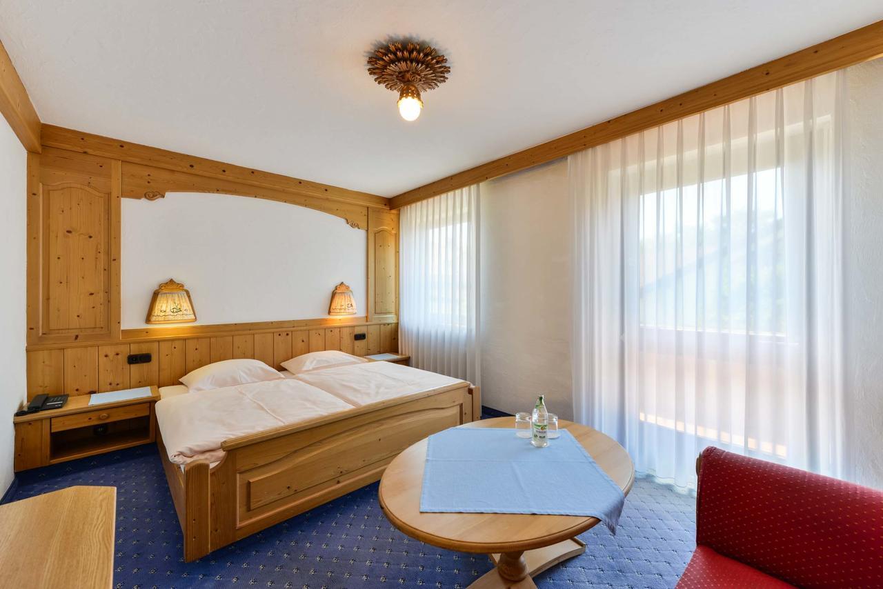 Hotel Fischerwirt Ismaning Exterior photo